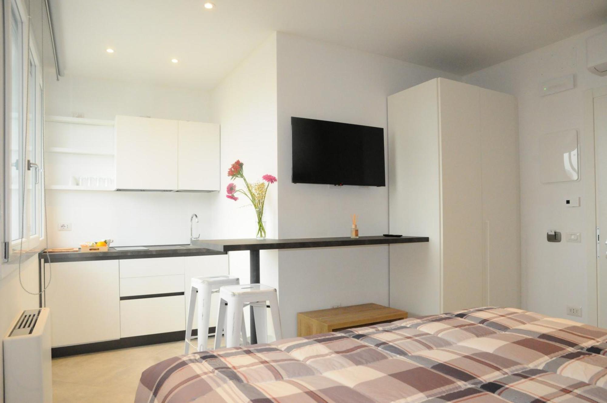 House Of Oscar Aparthotel Adria Bagian luar foto